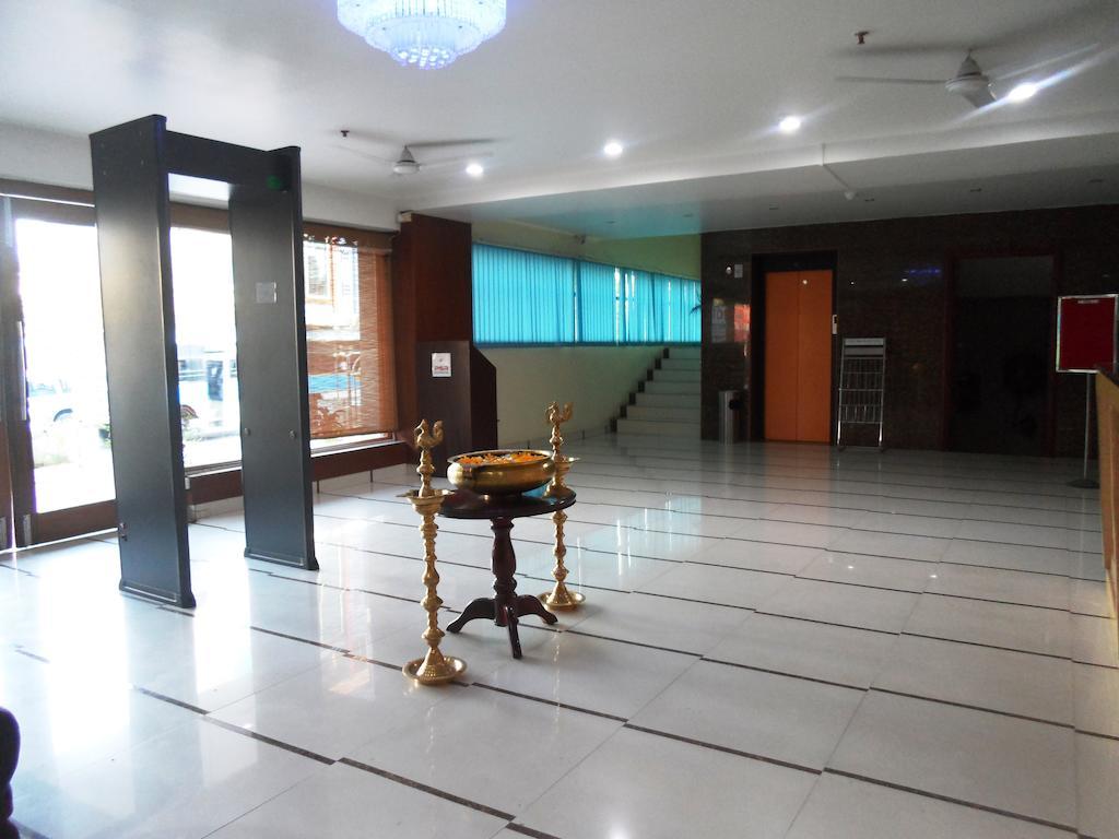 Psr Hotel Тирупати Екстериор снимка