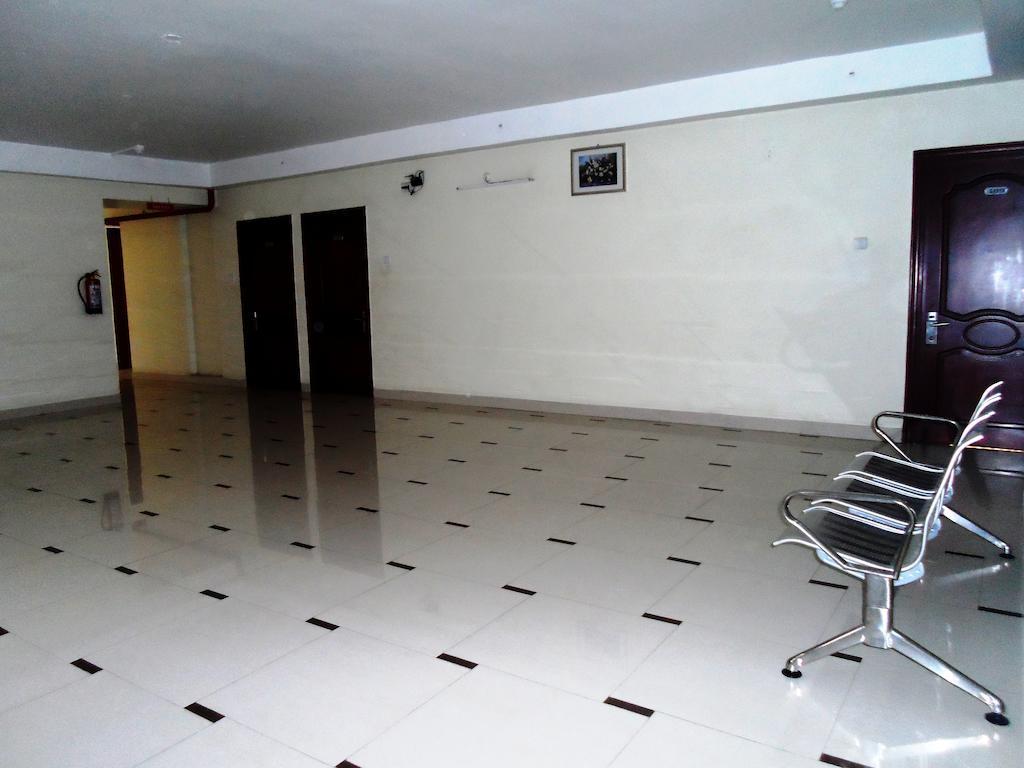 Psr Hotel Тирупати Екстериор снимка